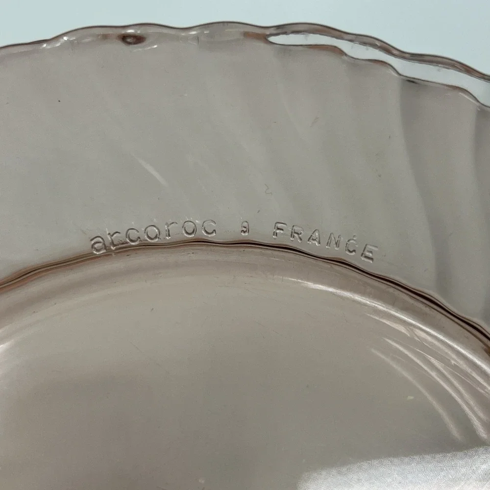 Arcoroc Rosaline Pink Swirl Depression Glass Plates Cup Made In France Set of 14
